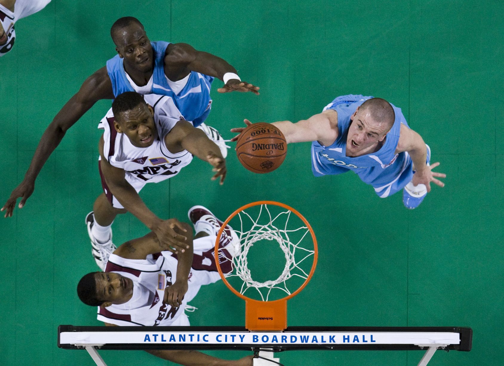 A10 basketball semis